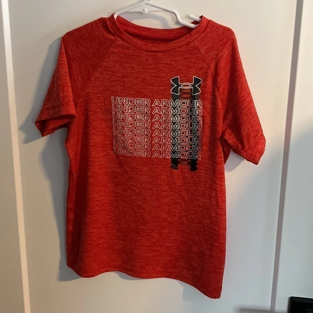 Under Armour youth small